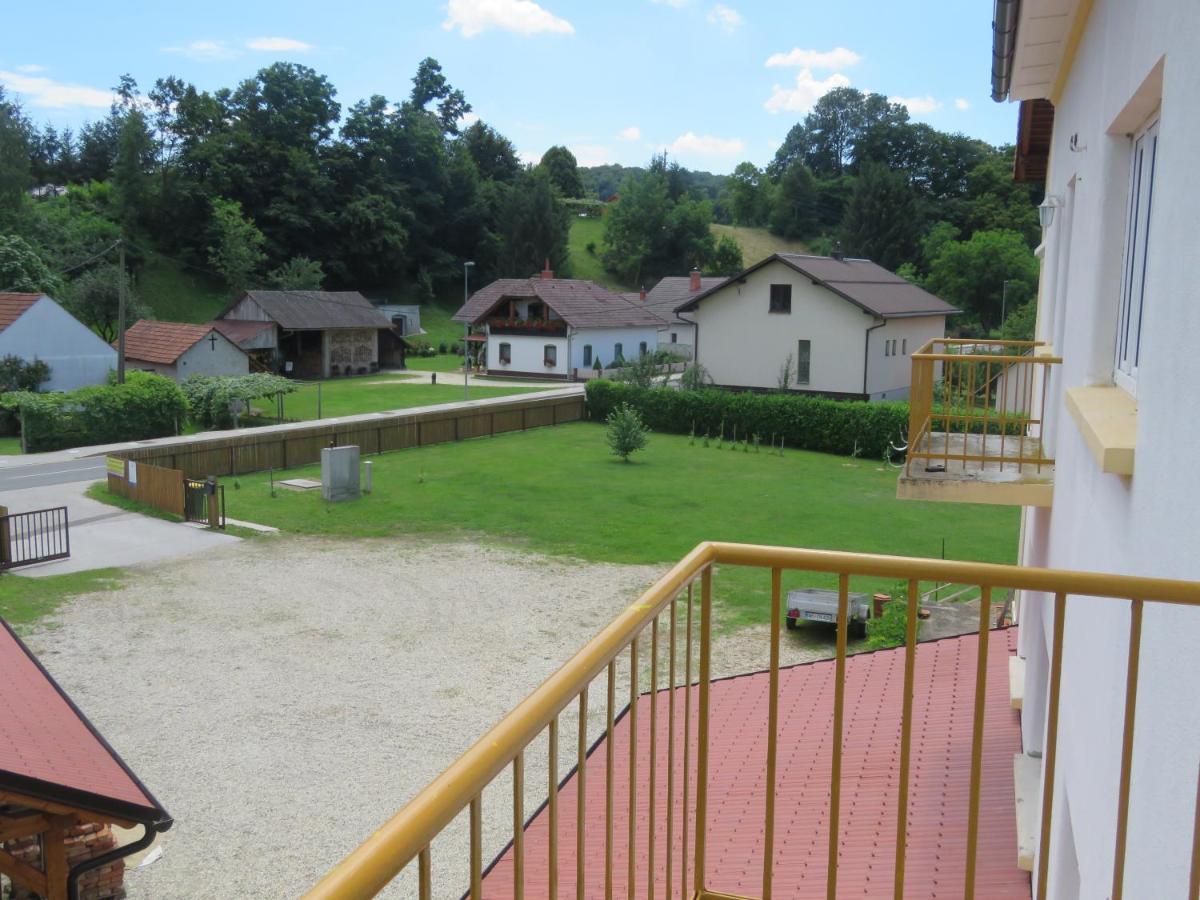 Mill House Apartment And Camping Ljutomer Bagian luar foto