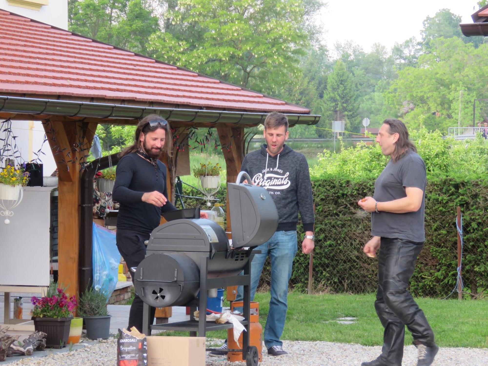 Mill House Apartment And Camping Ljutomer Bagian luar foto